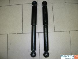 Продам задние амортизаторы на VW T5