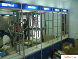 Витрины стеклянные алюминиевого профиля мало б.у отличное состоя