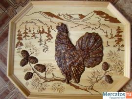 пано из кедра, инкрустированное кедропластом Глухарь"