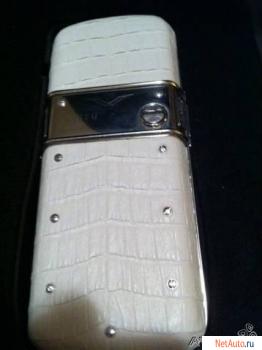 Vertu Constellation с белой кожей аллигатора, в хорошем состояни