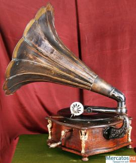 Уникальный антикварный граммофон с трубой, Франция, кон. XIX век