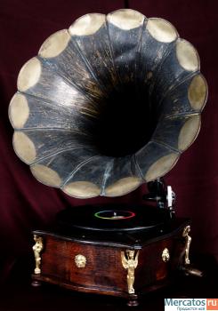 Уникальный антикварный граммофон с трубой, Франция, кон. XIX век 2
