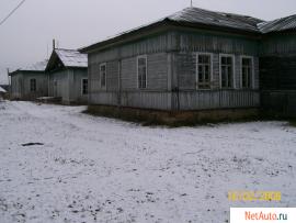 Продаю здание школы на берегу озера в деревне Осечно.