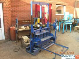 Бетономешалка и аппарат для изготовления керамзитобетонных блоко 4