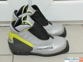 продам детские лыжные ботинки Fischer 2