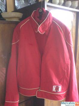 Новая осенняя мужская куртка с кассовым чеком на 1200 рублей