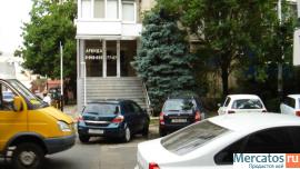 сдаю помещение 60м2 под коммерцию в ст центре, ул Мира