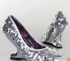 Продаю новые туфли на танкетке. Германия. 2