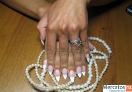 Наращивание ногтей, роспись. Укрепление биогелем.