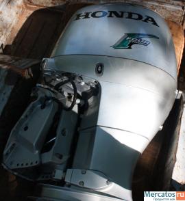 Продаю лодочный мотор Honda BF90