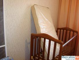 Продам детскую кроватку, матрасик, пеленальный комод 4