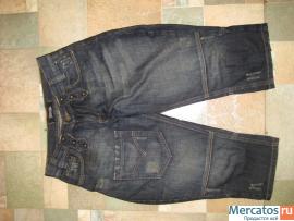 джинсовые капри-голифе фирмы "D&G" размер 28-29