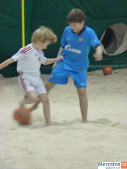 Детский футбол. Детская спортивная секция. Пляжный футбол для де 2