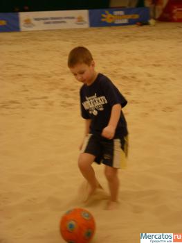 Детский футбол. Детская спортивная секция. Пляжный футбол для де 7