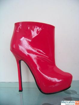 Yves Saint Laurent shoes 2