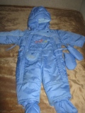 Продам комбинезон на синтепоне