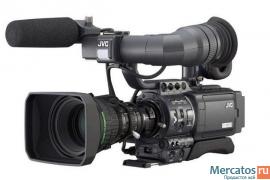 Продаю профессиональную камеру JVC GY-HD111E с комплектом оборуд