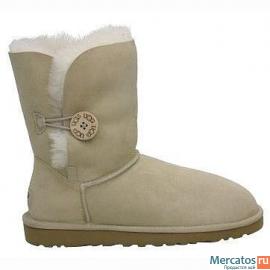 ORIGINAL UGG Bailey Button 4