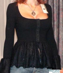 Джемпер Италия LOVE IS LOVE новый р.44 2