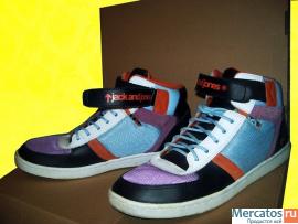 мегостильные кроссовки Jack-and-Jones с стиль. липучками. спец с 2