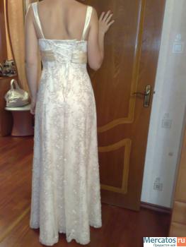 Совершенно новое шикарное свадебное платье 2