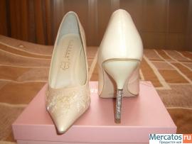 Совершенно новое шикарное свадебное платье 4