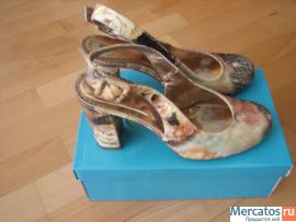 Босоножки р-р 38 2