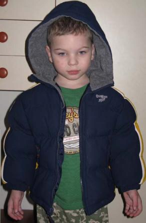 Зимняя куртка на мальчика 2-3 года