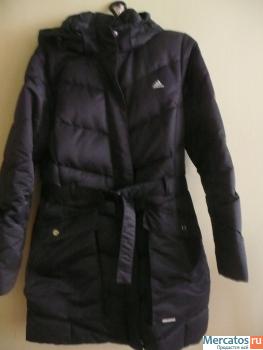 прдаю пуховое пальто " Адидас"