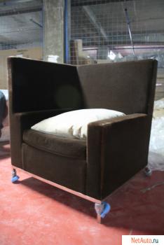 Угловое кресло Brueton
