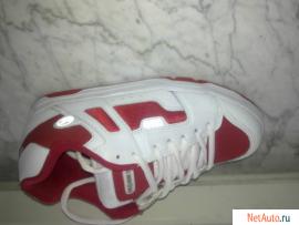 Супер кроссовки размер 9,5