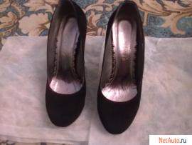 Замшевые туфли