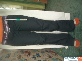 Брюки Esprit женские темно-синие с ремнем новые из Германии