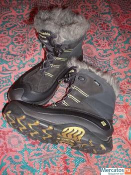 Непромокаемые зимние ботинки Columbia за 1 500 руб.