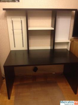 Компьютерный стол Ikea (с дополнительной полкой) 3