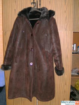 Дубленка цвет коричневый,