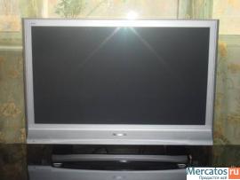 Продам плазменный телевизор с диагональю 106 см