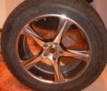 Продаю - зимние шины с шипами+литые диски радиус 19