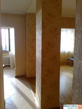 Продаю квартиру на Светлане крупно-гобаритная 44квм 4