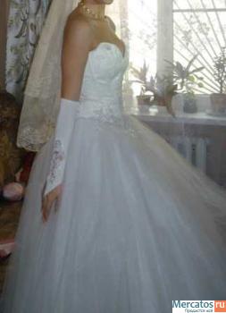 Продам свадебное платье с ручной вышивкой 2