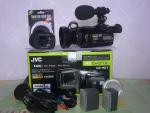 Отличная, небольшая FullHD видеокамера JVC Everio GZ-HD7 (Япония