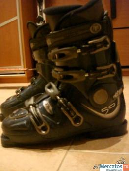 Горнолыжные ботинки 41-42 размер, 2 сезона