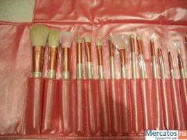 Набор из 18 натуральных кистей для макияжа. Перламутрового цвета 4