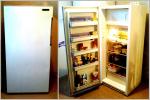 Холодильник бытовой белый