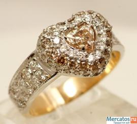 Золотое кольцо с бриллиантами "Сердечко"