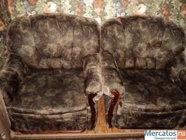 Продам 2 кресла удобные в хорошом состояние