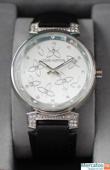Louis Vuitton Tambour white 2
