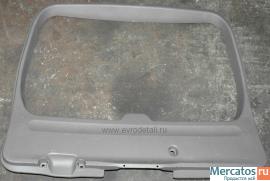 Обшивка крышки багажника хлопушки Ford Explorer