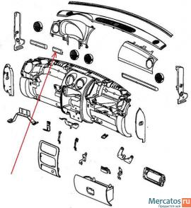 Накладка торпеды средняя 5KD10WL8AA Jeep Liberty KJ 2004 г. 0WA9 3