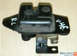 Замок крышки багажника 55136742AC Jeep Grand Cherokee WJ